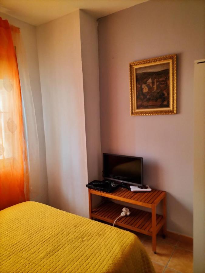 Casa En Zuheros 4 A 5 Personas المظهر الخارجي الصورة