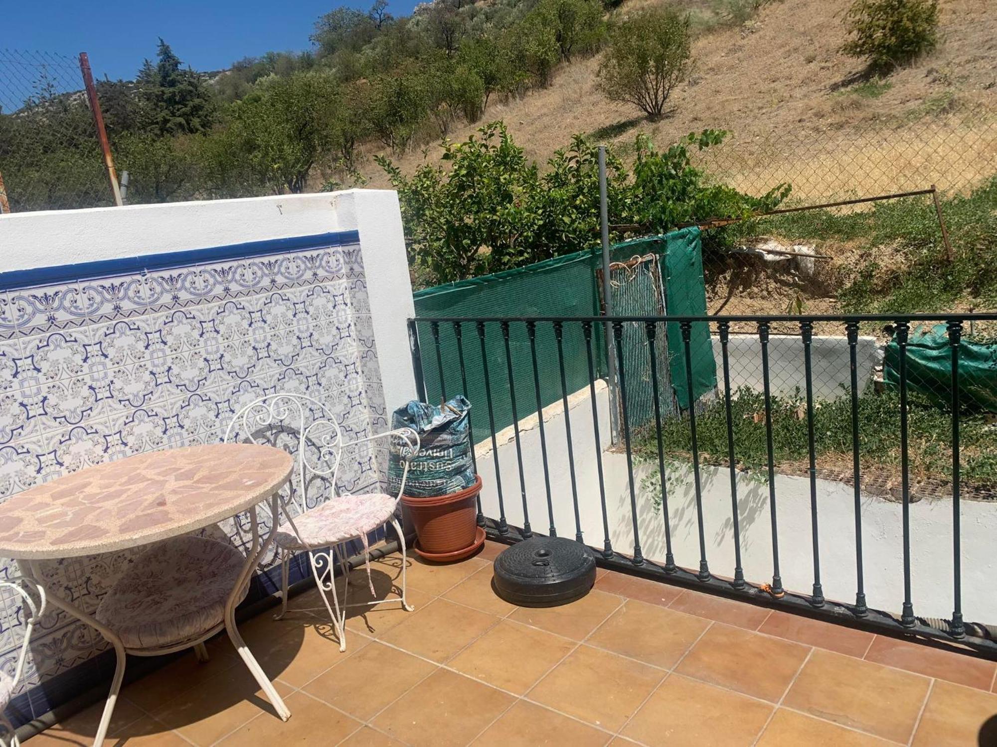 Casa En Zuheros 4 A 5 Personas الغرفة الصورة